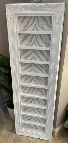 Bespoke wall mounted nail
