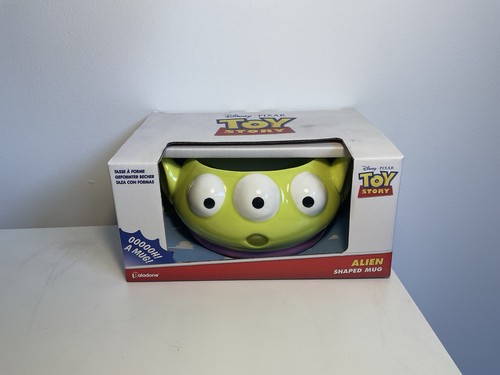 Toy story alien - alien, shaped