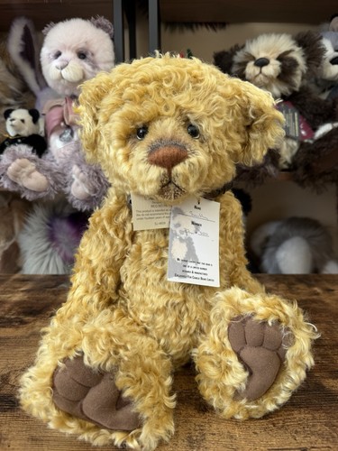 Charlie bears smithy isabelle - bears,