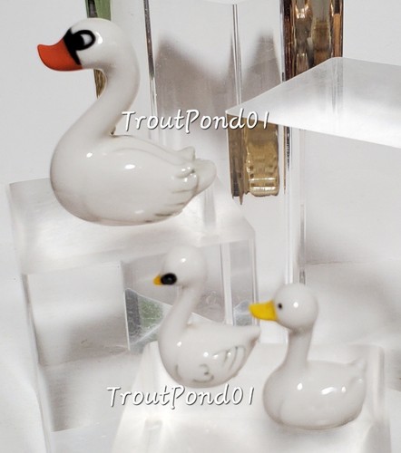 Wade whimsies swan - wade, happy