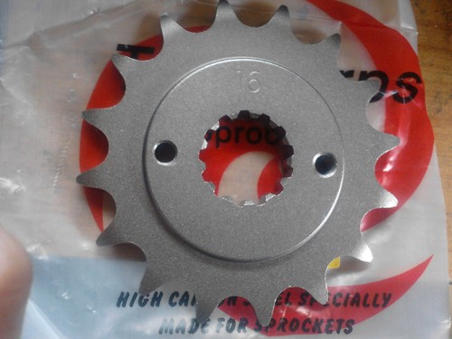 Front sprocket 16t fits - 16t,