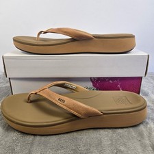 Reef Cushion Cloud Tan Brown