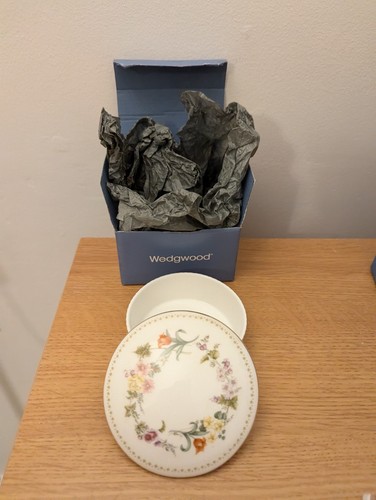 Wedgewood mirabelle fluted - mirabelle,