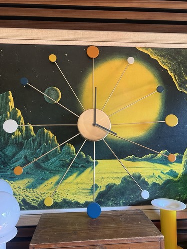 Made com vintage space age - space,