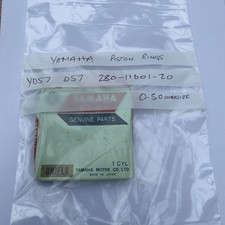 NOS YAMAHA DS7 YDS7 OE PISTON