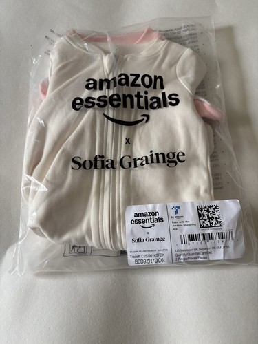 Amazon essentials sofia - essentials,