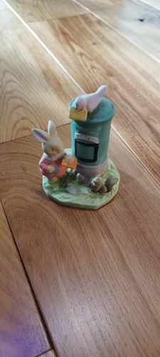 Rabbit figurine beatrix - mr,