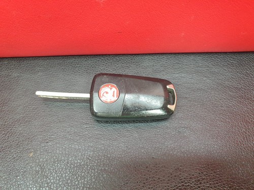 Vauxhall button key - vauxhall, 2