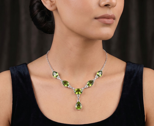 Green peridot gemstone - peridot,