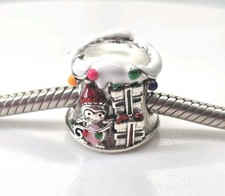 🩷 Festive Penguin Scene