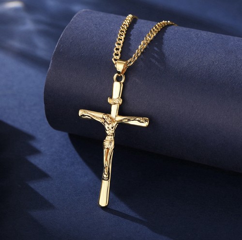 Large 9ct gold crucifix - gf,