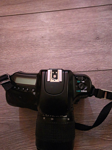 Nikon f50 35mm slr - 35mm,