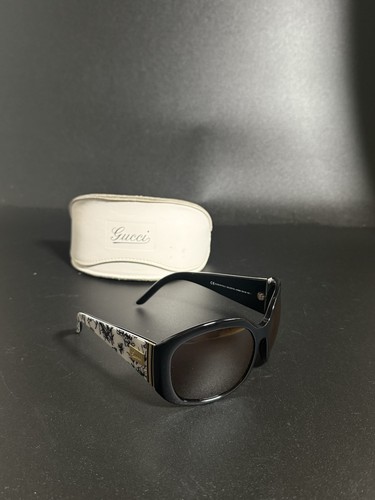 Stunning vintage gucci - stunning,