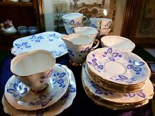 Windsor bone china 6 place 21 piece tea set, blue with gold trim