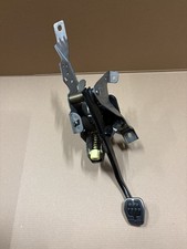 Ford Focus Clutch Pedal