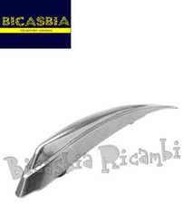 1426 - Large Mudguard Crest 20