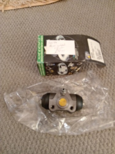 New pair rear - wheel, cylinder