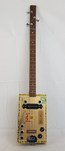 String cigar box electric - string,