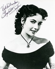 ELIZABETH TAYLOR Signed Photograph - Gorgeous Film Star Actress - 7"x5" reprint