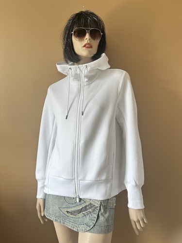 Uniqlo white dry sweat - +j,