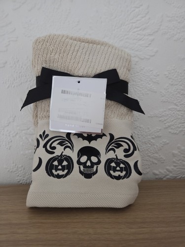 Halloween skull hand - halloween,
