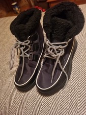 Sorel Explorer Carnival boots