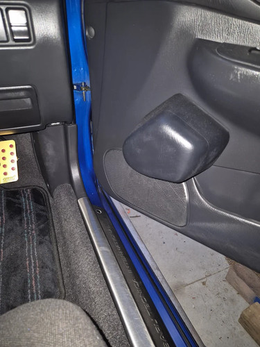 Knee pads fit subaru - knee,