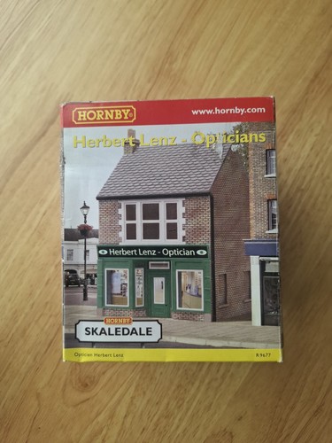 Hornby buildings opticians - -,