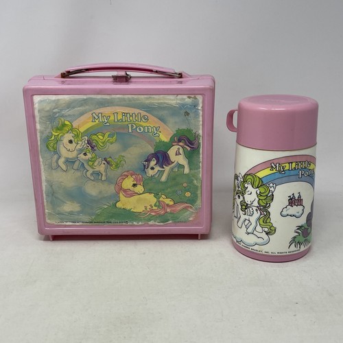 Vintage 1990 aladdin - vintage, my