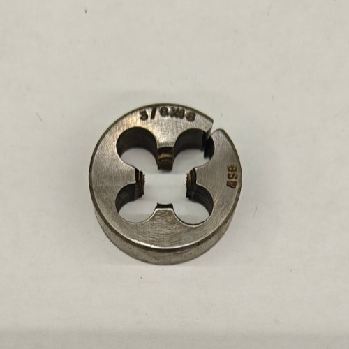 Bsw round die screw - round,