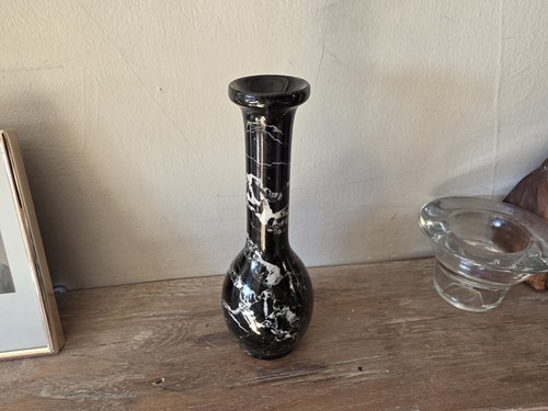 Decorative onyx vase - vase, 6"