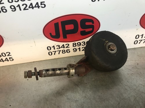 Jockey wheel poor condition - -,