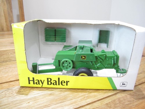 Vintage 1993 ertl britains - ertl,