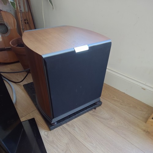 Audiovector sub arreté - audiovector,