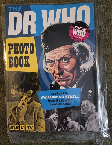 Who photo book page - dr,