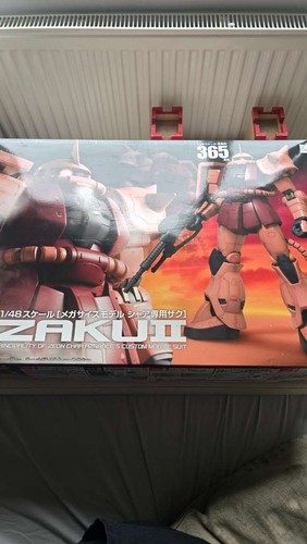 Mega gundam zaku 1 48 - zaku, 1/48