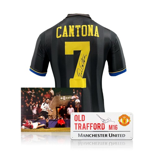 Manchester united football - manchester,
