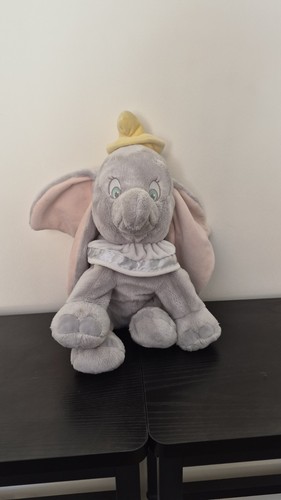 Authentic disney store dumbo - authentic,