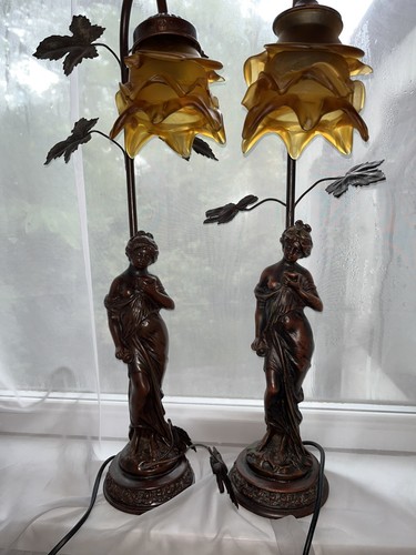 Beautiful pair vintage art - pair, of