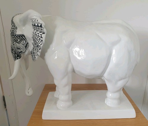 Meissen hugo boss elephant - hugo,