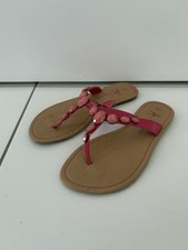 Atmosphere flip flops size 4 a