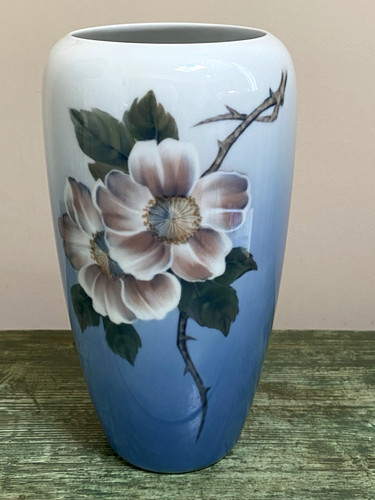 Vintage royal copenhagen wild - royal,