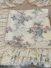 Dorma Croscil Chestnut Hill double bed set, deep lace /frill trims.