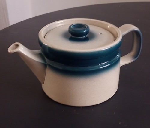Wedgewood blue pacific teapot - wedgewood,