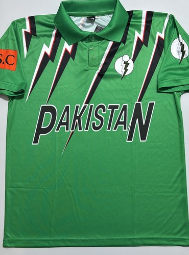 Pakistan cricket 1993 - 1993, thunder