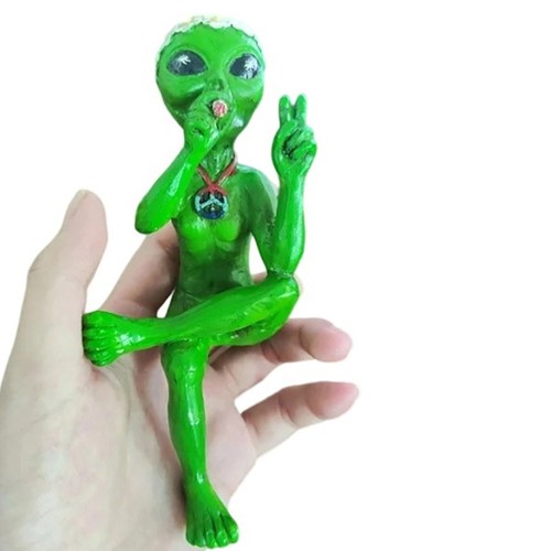 Alien resin statue ornament - alien,