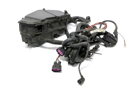 Audi harness in engine - audi, q7