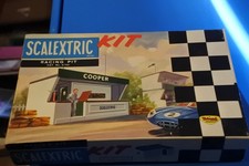 SCALEXTRIC TRIANG KIT 1960'S