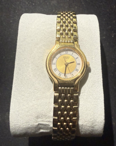 Seiko watch women 19mm white - seiko,
