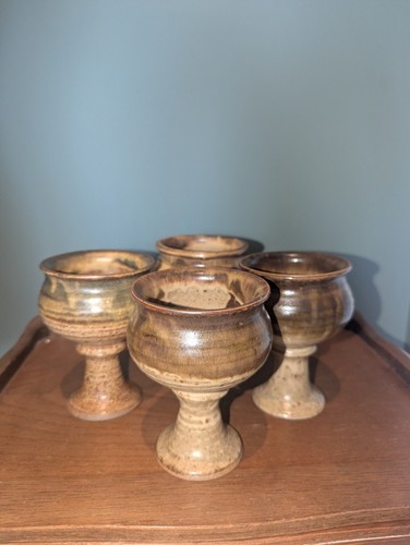 Four vintage studio pottery - vintage,
